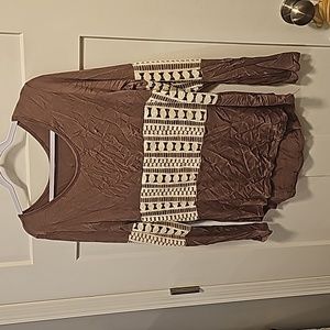 Womens sz large mocha long sleeve with cream detail. Mon Ami